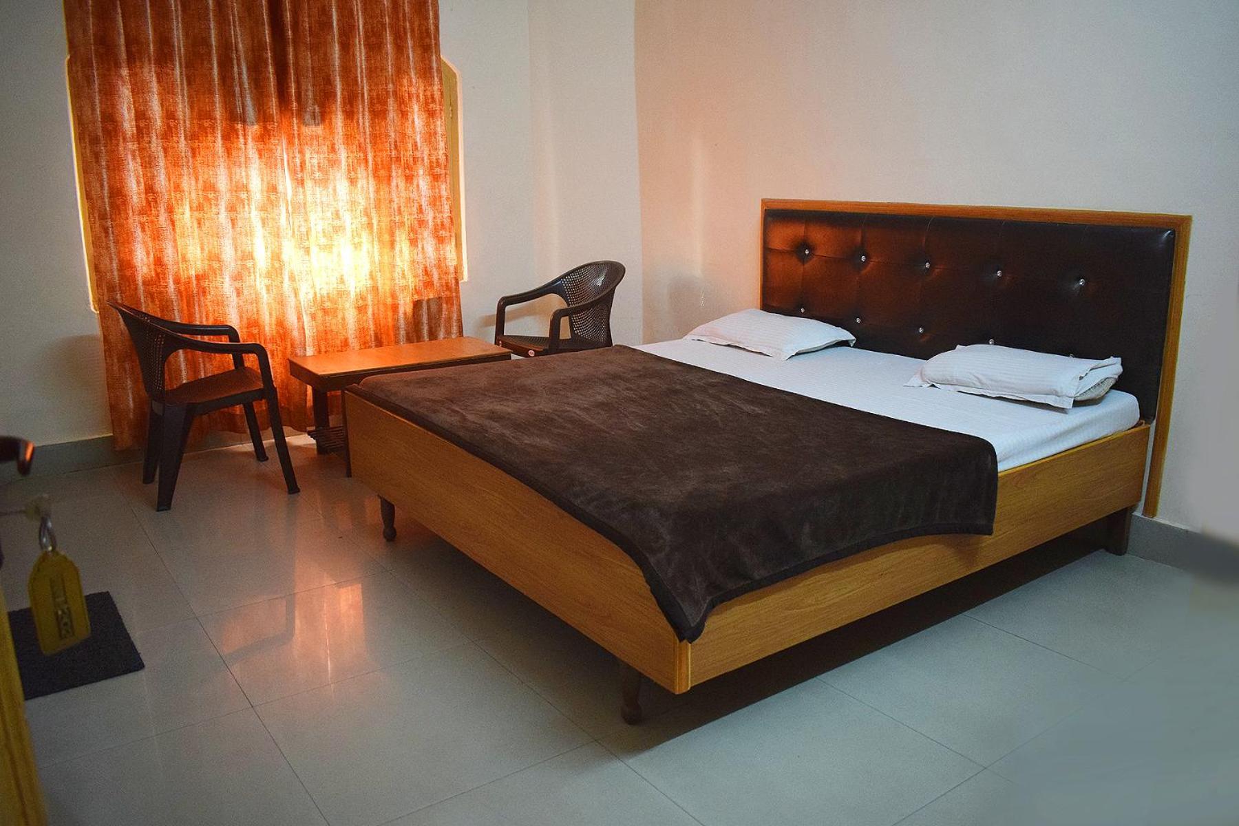 Hotel Golden Haridwar Ngoại thất bức ảnh