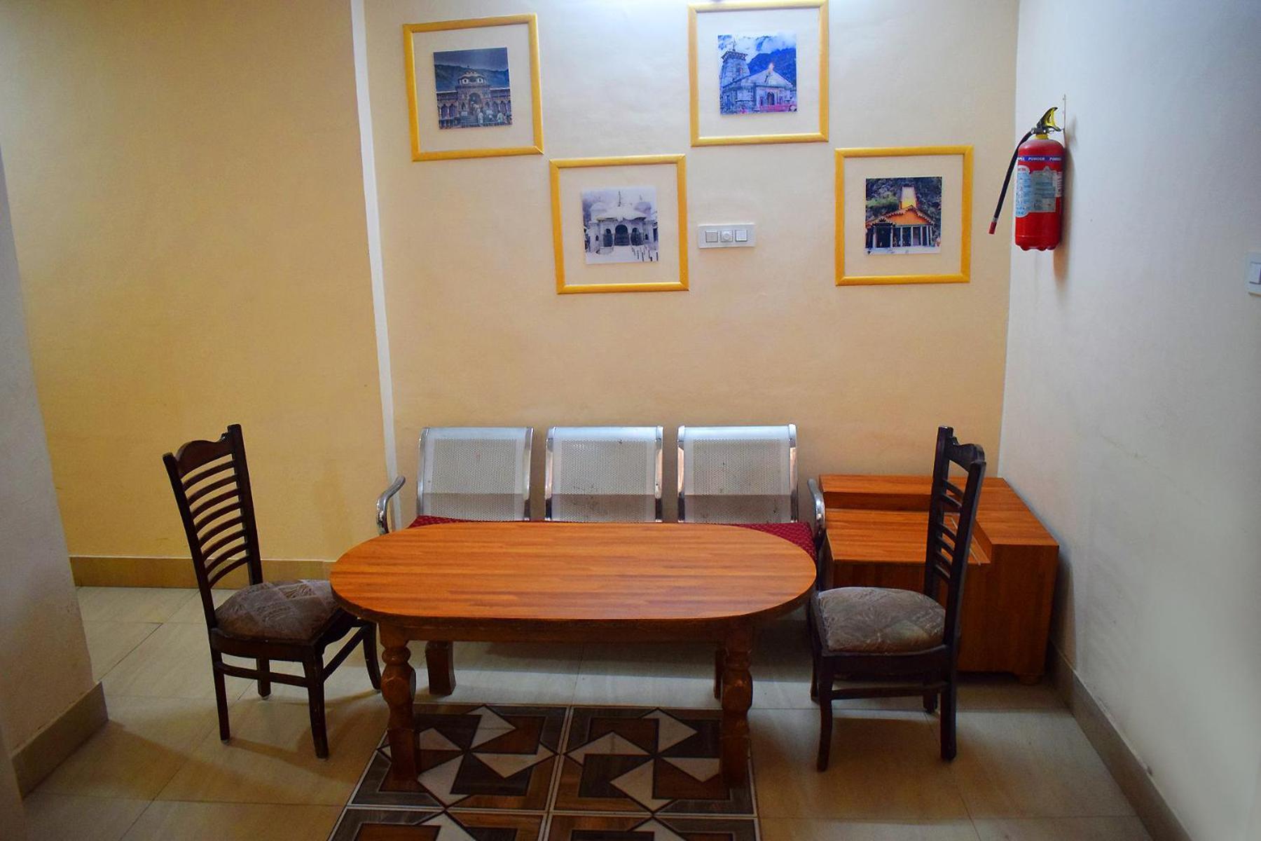 Hotel Golden Haridwar Ngoại thất bức ảnh