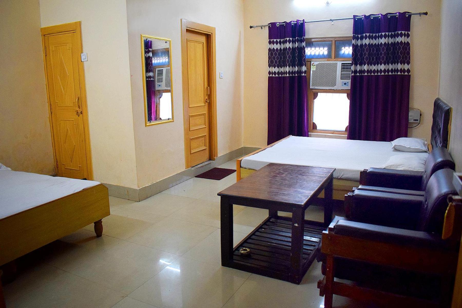 Hotel Golden Haridwar Ngoại thất bức ảnh